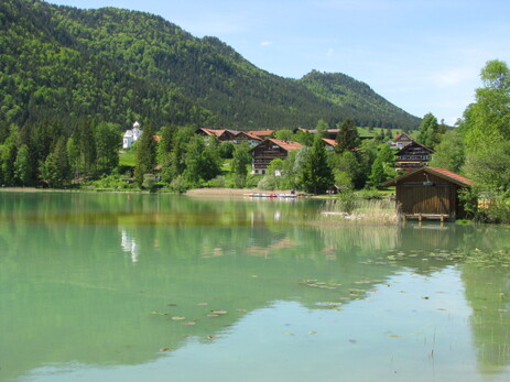 Der Weißensee im Ostallgäu