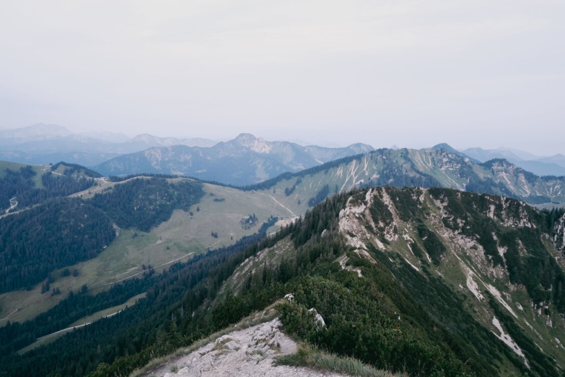 Bild von Sabrina So auf Pexels: Bergkulisse in den Allgäuer Alpen