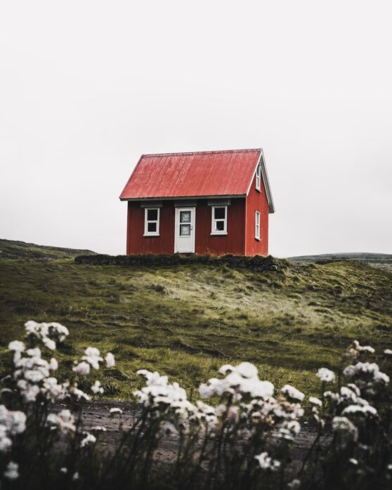 <br /><br /><br /><br /><br /><br />Der Traum vom eigenen Feriendomizil in den Bergen – mit guter steuerlicher Vorbereitung bleibt er entspannt. Bildquelle: Unsplash<br /><br /><br /><br /><br /><br />Der Traum vom eigenen Feriendomizil in den Bergen – mit guter steuerlicher Vorbereitung bleibt er entspannt. Bildquelle: Unsplash